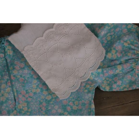 VINTAGE The Childrens Hour by Jan Briggs Girls Pleated Lace Floral Dress Size 7 - Picture 10 of 10